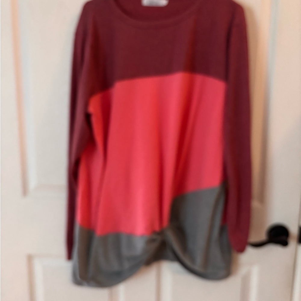 Colorblock Long Sleeve Top